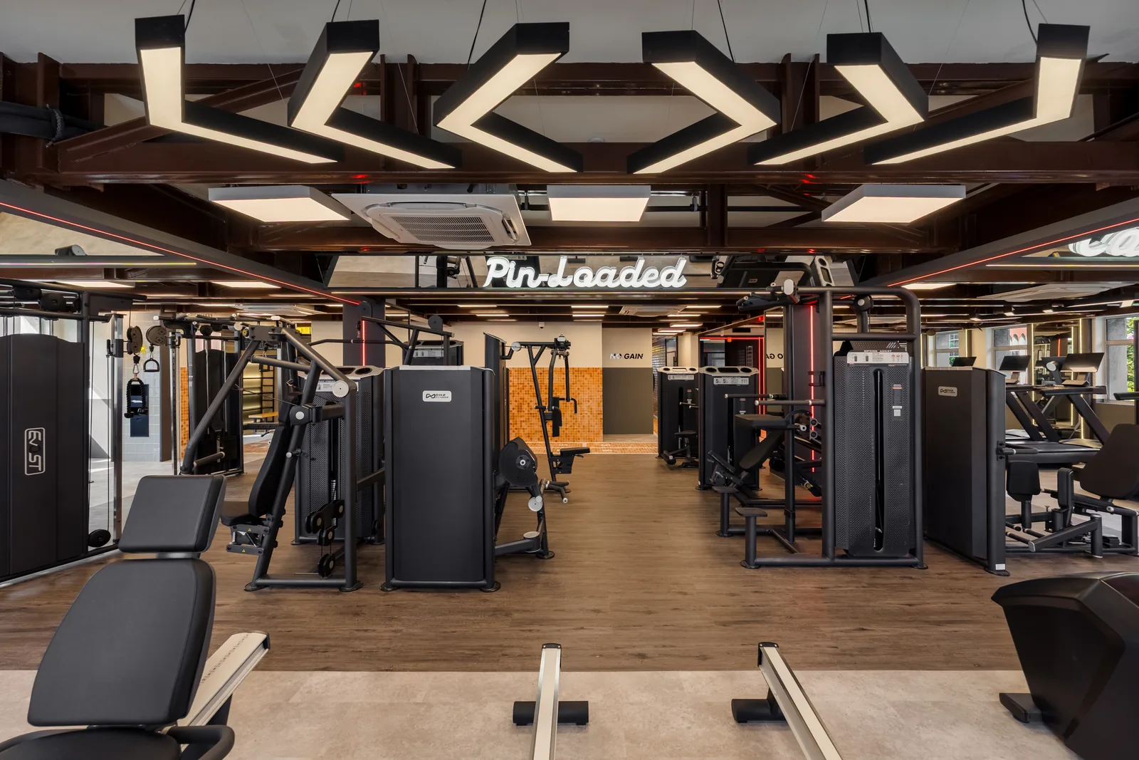 Level Up Fitness Gaya Street